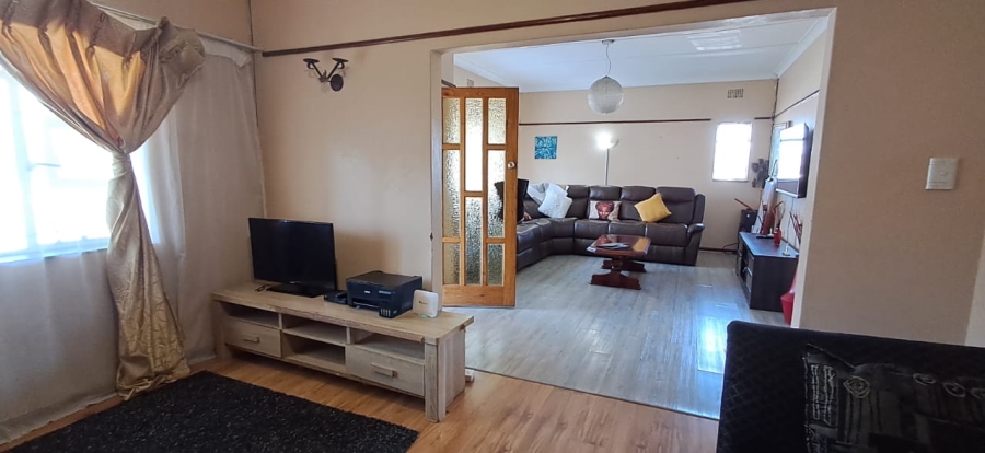 3 Bedroom Property for Sale in Cambridge West Eastern Cape